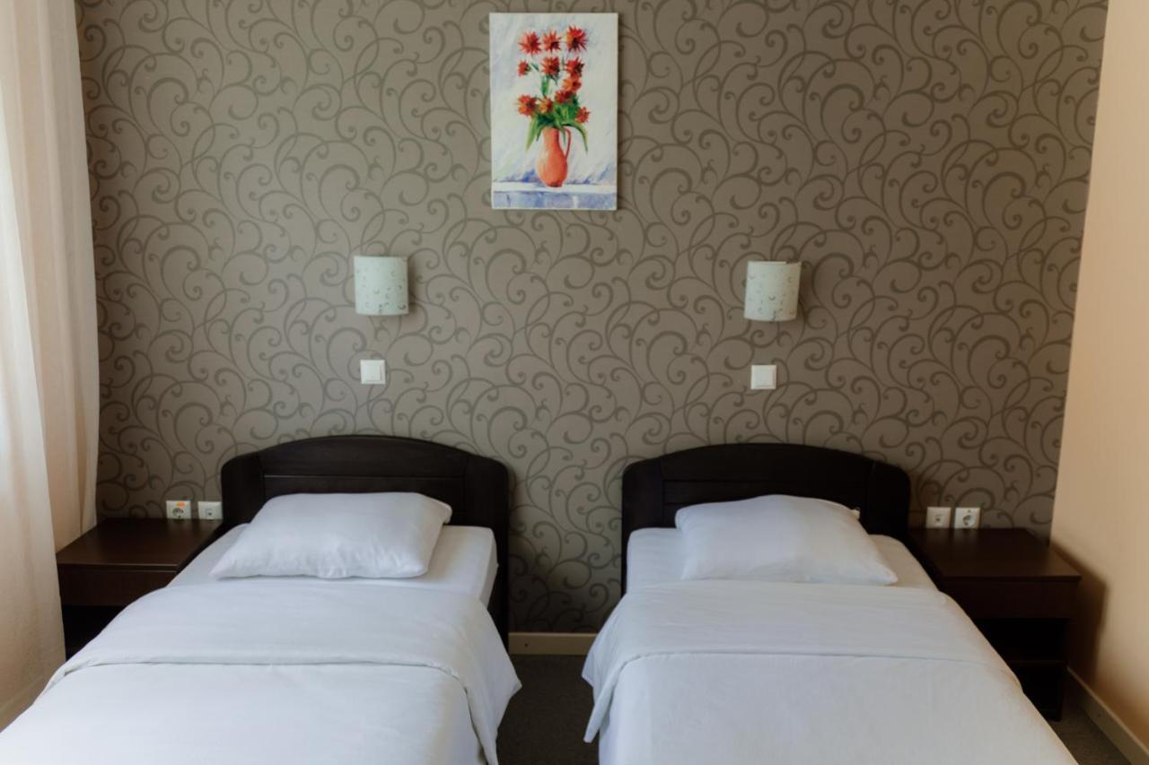 Hotel Drinska Lasta Ljubovija Bagian luar foto