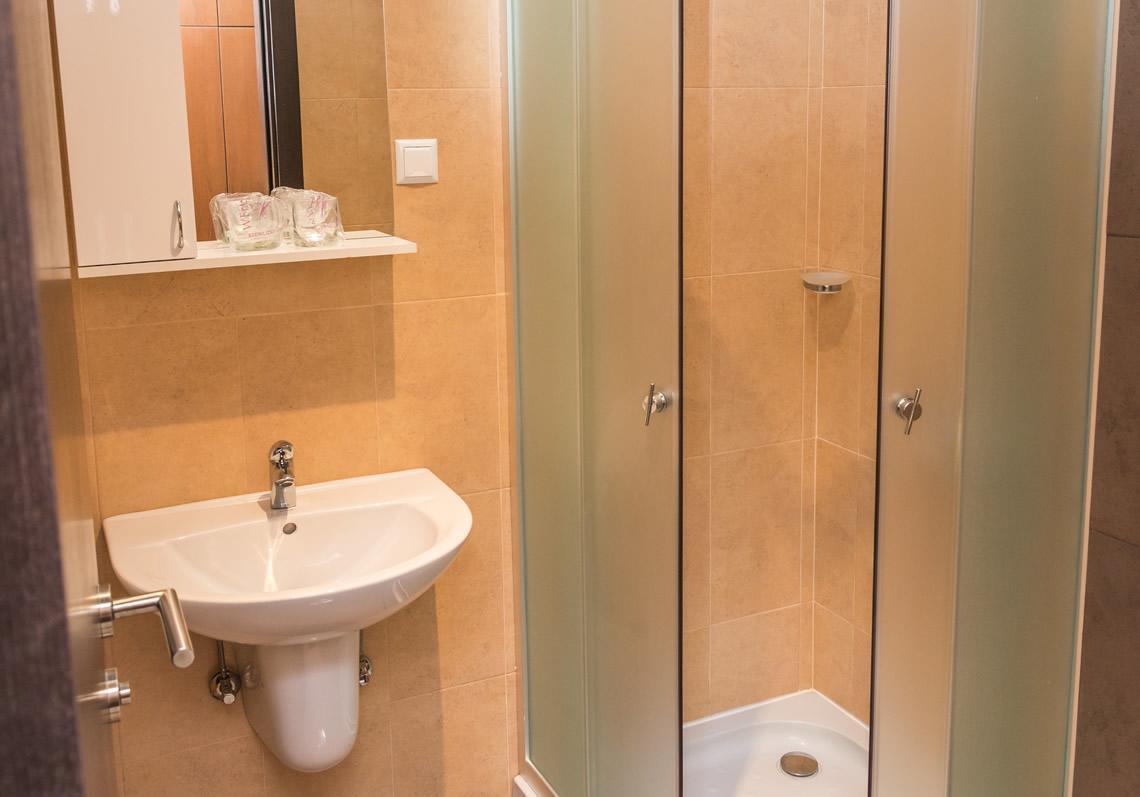 Hotel Drinska Lasta Ljubovija Bagian luar foto
