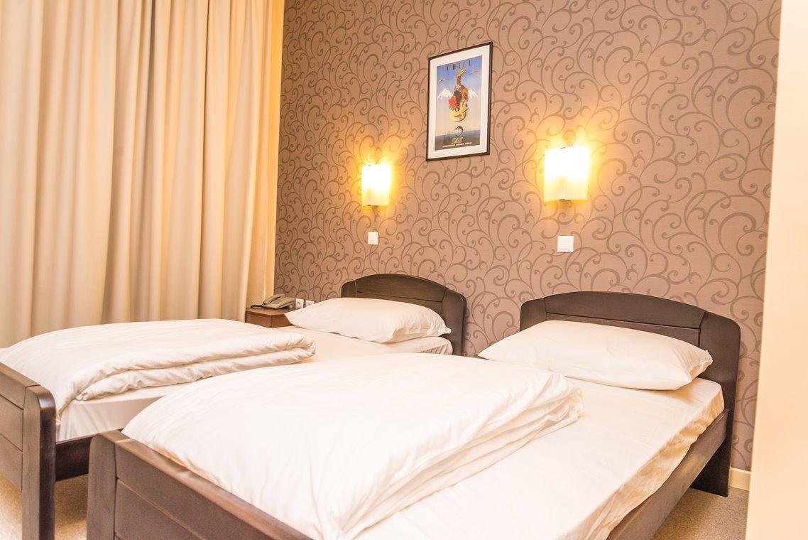 Hotel Drinska Lasta Ljubovija Bagian luar foto